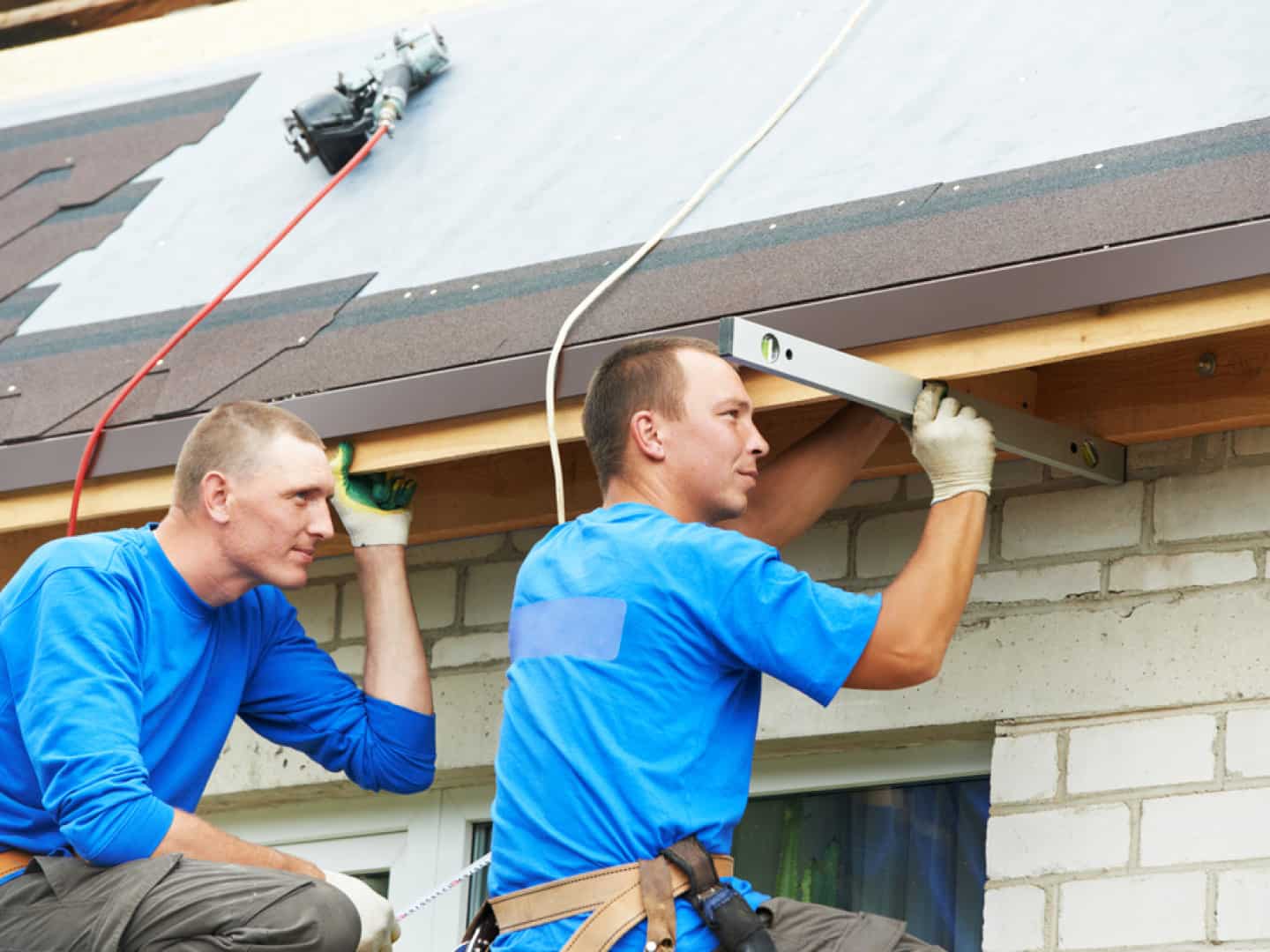 Siding and Gutter Installation Hollingsworth Roofing, LLC